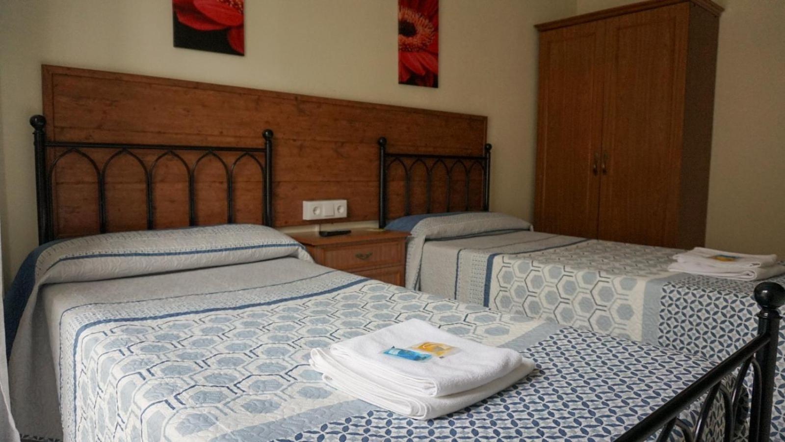 Pension Castro Parrillada ซาโมส ภายนอก รูปภาพ