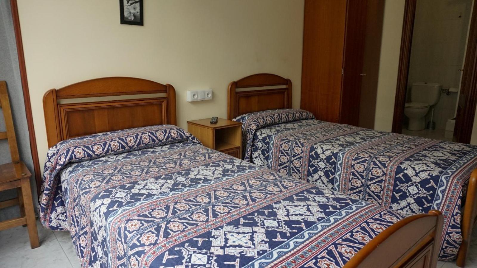 Pension Castro Parrillada ซาโมส ภายนอก รูปภาพ